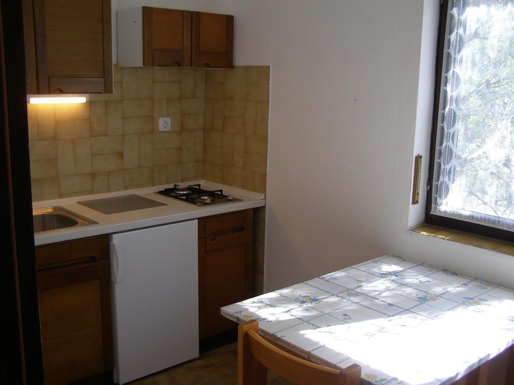 Apartments Dunoti Krk Town Room photo